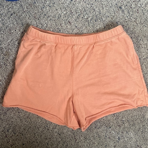 Universal Thread Cropped Orange Short Sleeve Sweatshirt & Shorts Sz L NWT - Picture 8 of 12